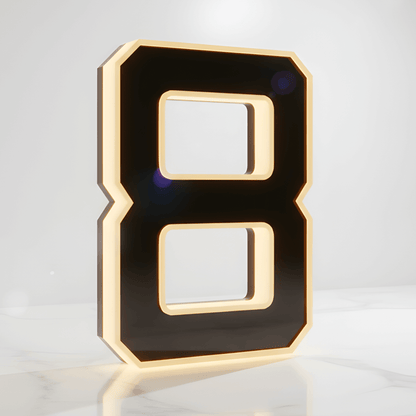 NordLume – Solcellsdriven Husnummerlampa, Sensor & Enkel Montering